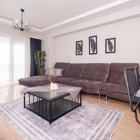 Amazing Flat Near Metro With Balcony In Pendik Διαμέρισμα